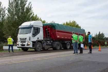 En ARBA indicaron que para el monitoreo sobre el transporte de mercadería utilizarán el Código de Operaciones de Traslado (COT), un sistema que mejora la trazabilidad del transporte de cargas