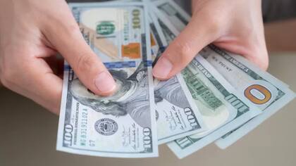 En Argentina se le dice guita al dinero mientras que en Honduras se le llama pisto