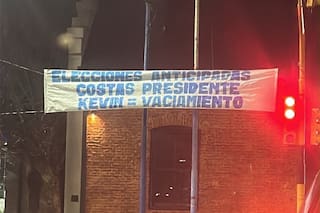Milito habló de los insultos que recibió ante Tigre y los socios cantaron por Costas en la asamblea de Racing