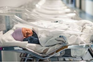 En bebés el virus del herpes simple tipo 1 puede provocar una discapacidad neurológica duradera o incluso la muerte