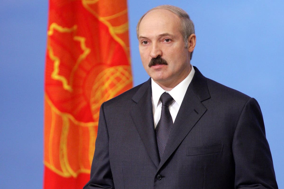 En Bielorusia, Lukashenko cree que una mujer no puede ser presidenta