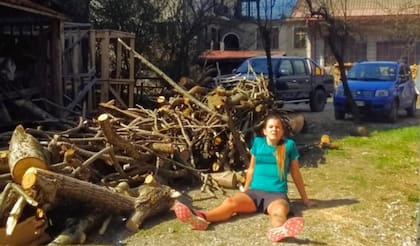 En Bolbeno, un pueblo de 600 habitantes de la provincia de Trento, Emilia Juliano correrá 42 kilómetros en el patio de su casa