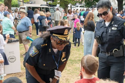 En Boston cambió la forma en la que la policía actúa: hace 30 años, esas fuerzas atacaban barrios enteros de forma discriminada