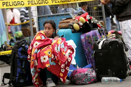 En Brasil el gobierno envió tropas a la frontera por los choques entre locales e inmigrantes; Ecuador y Perú lanzaron medidas restrictivas para contener la migración masiva