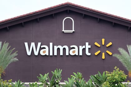 En California: al menos dos muertos por un tiroteo en un centro Walmart