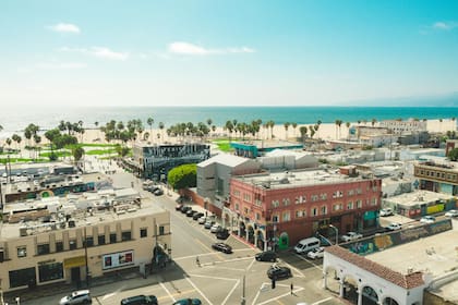 En California, millones de personas reciben cupones con un valor que va de decenas a más de mil dólares (Pexels/vee terzy)