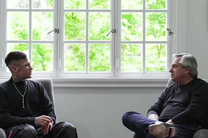 En campaña, Alberto Fernández recibió a L-Gante en Olivos