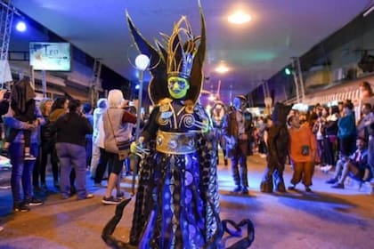 En Capilla del Monte se realiza una nueva edición del Carnaval Alienígena
