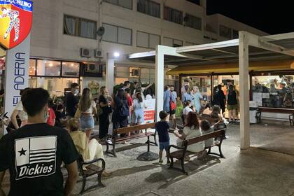 En Carnaval, la cola era tan larga como suele serlo los fines de semana