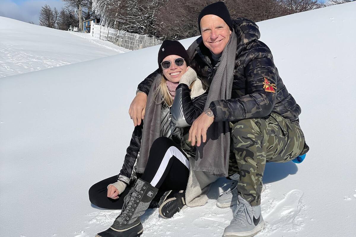 En Cerro Bayo, durante una visita organizada especialmente para ellos, ya que aún no estaba abierto para la temporada de nieve