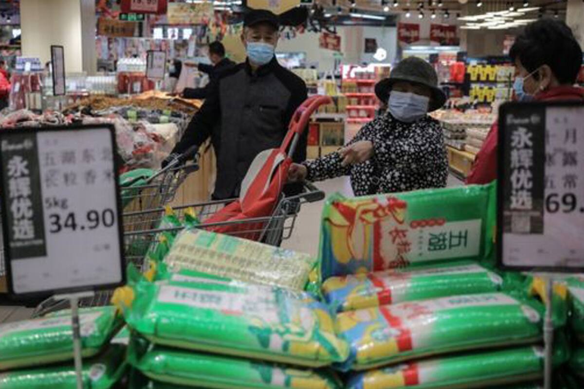 En China se han reportado compras motivadas por el pánico.