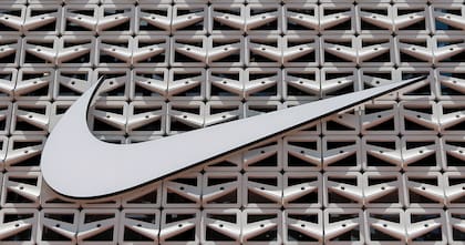 En cinco años, las acciones de Nike cayeron casi 80% (AP Foto/Alan Diaz, archivo)