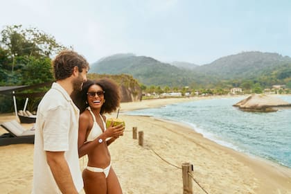 En Club Med Rio das Pedras, en el exuberante litoral de la Costa Verde de Río de Janeiro, el lujo se fusiona con una amplia oferta de actividades y entretenimiento.