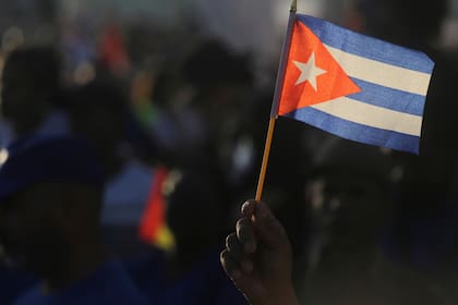 En Cuba quedó la familia del migrante, a quienes extraña y recuerda constantemente