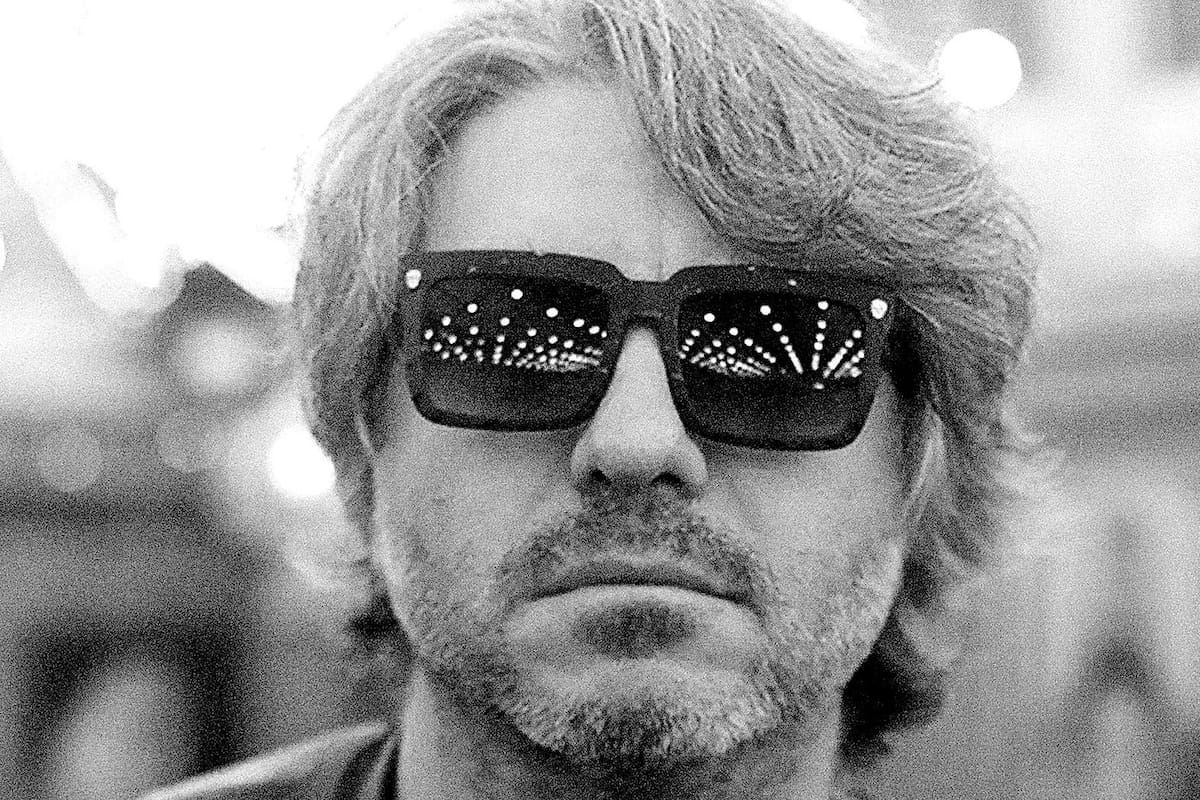 En ‘Demasiadas pocas cosas’, el líder de Estelares compila letras, textos y dibujos