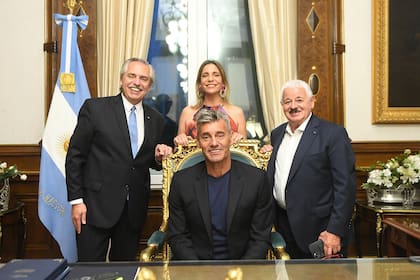 En diciembre, el presidente Alberto Fernández recibió en la Casa Rosada a periodistas de la TV Pública que cubrieron el Mundial de Qatar