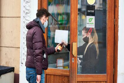 En dos meses se adhirieron 2500 locales a okPass