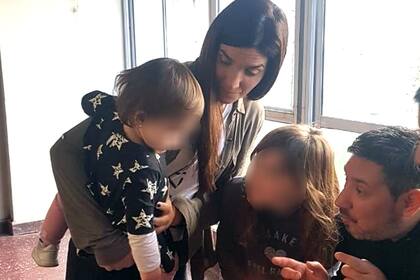 En el accidente murió la madre y dos de sus hijas