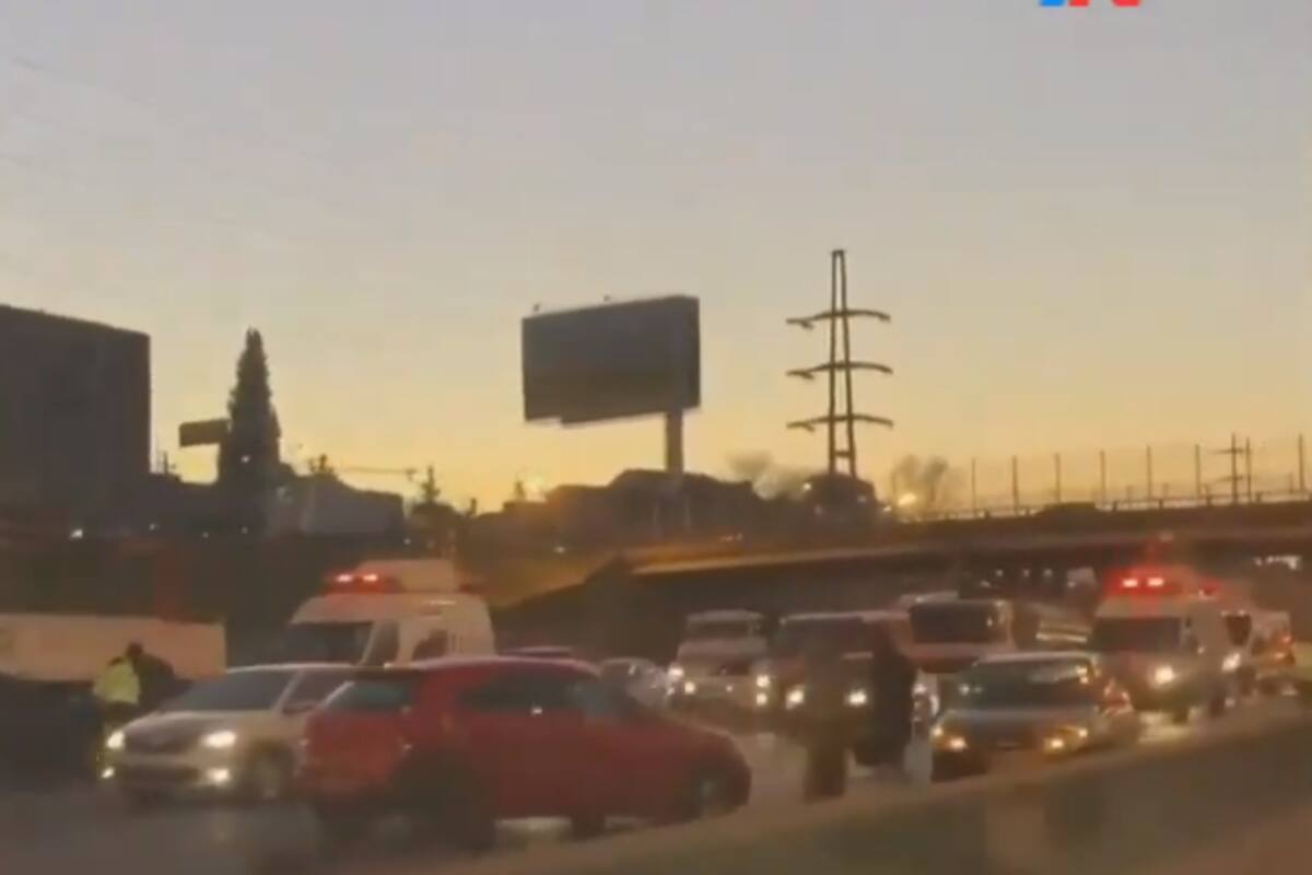 En el accidente ocurrió entre 6 autos y hay 2 heridos