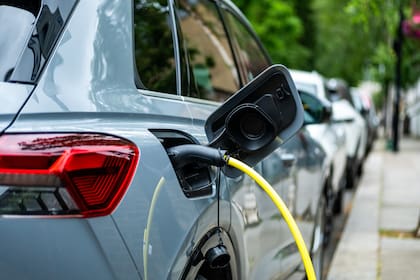 En el acumulado de enero y agosto los vehículos electrificados tuvieron un crecimiento del 740,4% frente al mismo período de 2025