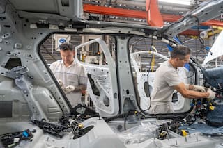 Se recuperó la producción automotriz en agosto, pero sigue en baja frente a 2025