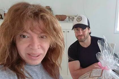 En el aire: el curioso festejo de cumpleaños de Lizy Tagliani con su novio, Leo Alturria