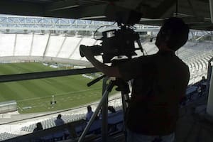 En el año electoral, las transmisiones del fútbol serán gratis hasta noviembre