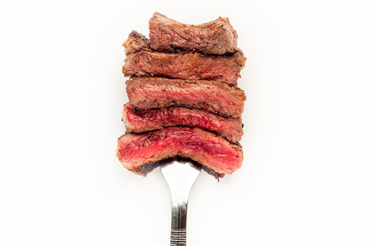 En el año la carne subió un 24,14% frente al 87% del costo de vida general