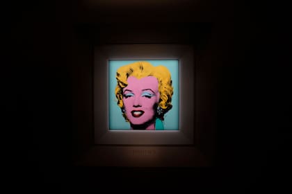 En el arte, la enigmática sonrisa de Marilyn Monroe se compara con la de otra distinguida dama: la Mona Lisa