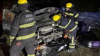 En el auto que iba desde Cipolletti a Villa La Angostura viajaban tres personas
