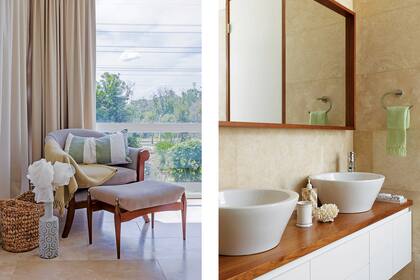 En el baño, mueble voladizo laqueado blanco con mesada de lapacho y espejo con marco de marco de lapacho (Madersan), bachas (Ferrum), grifería (Hansgrohe) y toalla de lino verde (Galpón Chic).
