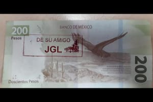 En el billete se leen las iniciales del excapo narco
