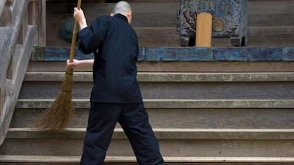 En el budismo zen, las tareas como limpiar y cocinar son consideradas ejercicios espirituales