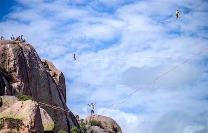 En el cañadón de Los Mogotes, se hizo el cuarto festival de highline en Semana Santa