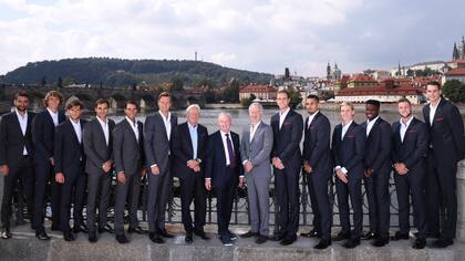 En el centro, Borg, Laver y McEnroe; del lado izquierdo, el equipo europeo, con Federer y Nadal, entre otros; a la derecha, el Resto del Mundo