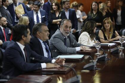 En el centro, Pablo Tonelli, uno de los representantes de Cambiemos en el Consejo de la Magistratura