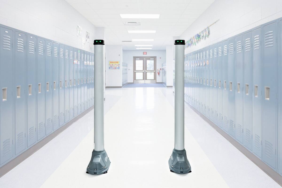 En el condado de Broward, Florida, los detectores de metales demoraron la entrada de los chicos a las aulas