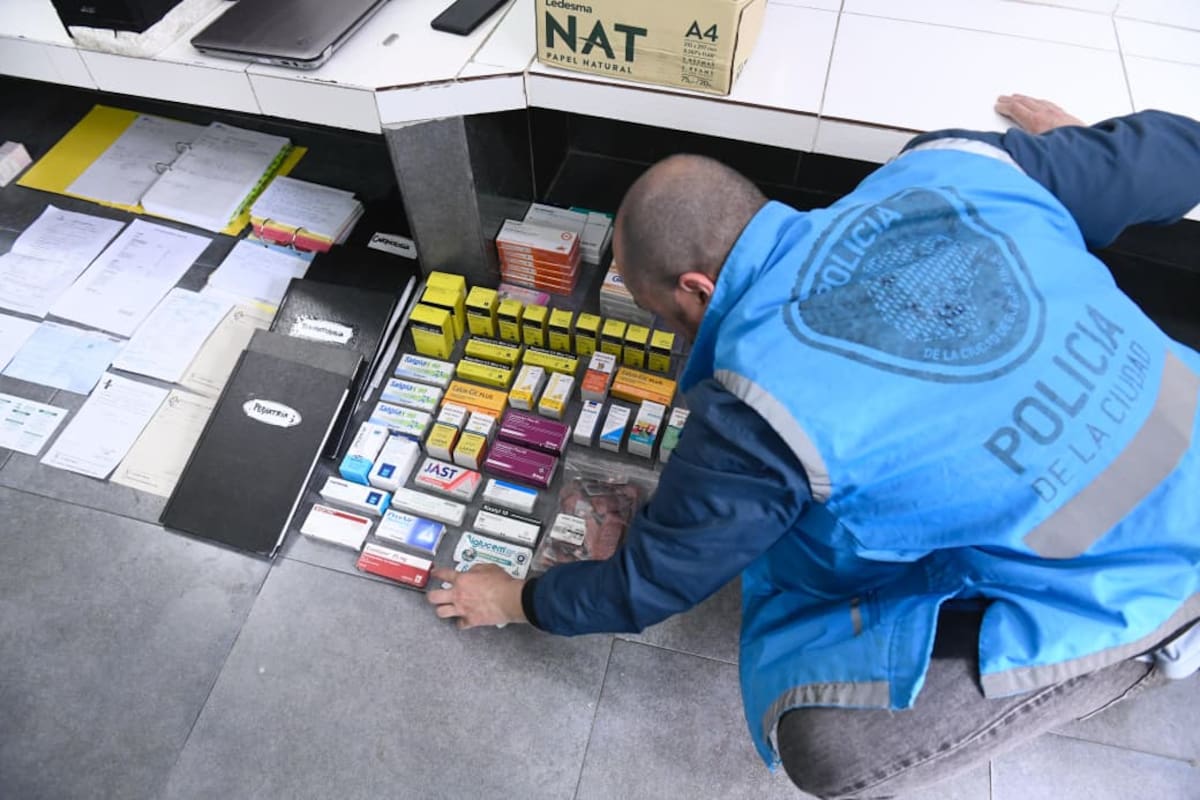 En el consultorio se secuestraron más de 300 cajas de medicamentos