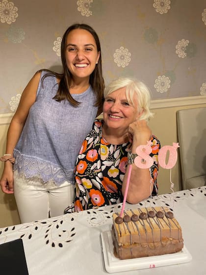 En el cumpleaños 80 de la abuela