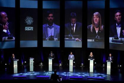 En el debate presidencial del 2015 no estuvieron todos los candidatos, pero no había sanción para el ausente