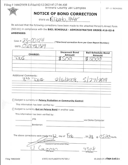 En el documento de fianza se asentó que fue detenido en dos oportunidades previas por los mismos cargos
