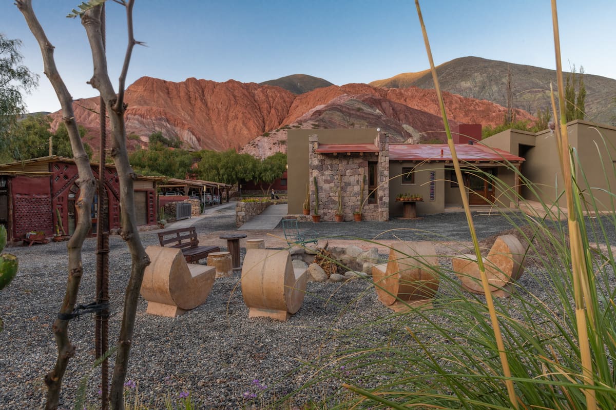 En el Ecohotel Posta de Purmamarca, en Jujuy con el compost construyeron ladrillos de adobe para una ampliación