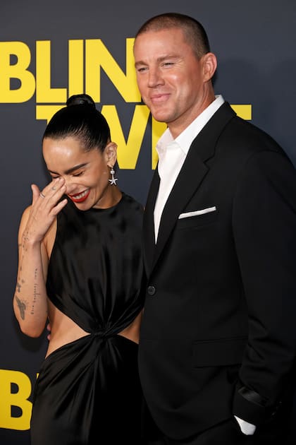 En el estreno del film, en Los Ángeles, ella lució un impactante vestido de Yves Saint Laurent y él, un traje en el mismo tono.
