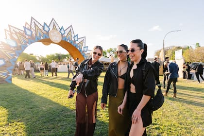 En el festival, la gente participó por un viaje a uno de estos 100 destinos.