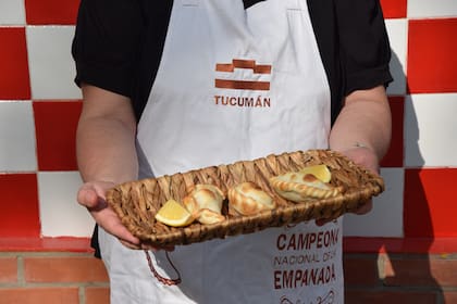 En el flamante local del barrio de Chacarita hacen delivery y tienen una barra para comer al paso.
