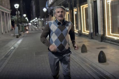 En El gerente, el personaje de Leo Sbaraglia lidia con la decisión más difícil de su vida.