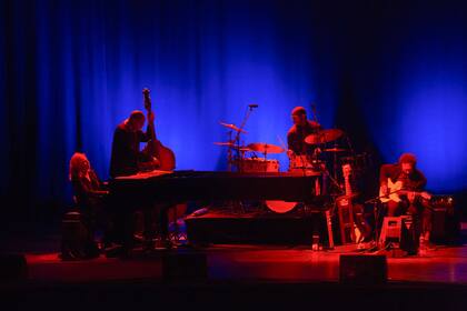 En el Gran Rex, Diana Krall desplegó un repertorio romántico
