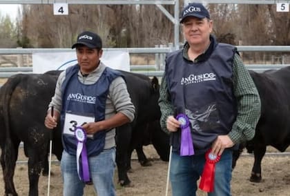En el Idevi, cerca de Viedma, Edgardo Tejeda combina silaje de maíz, pasturas y selección genética para producir reproductores