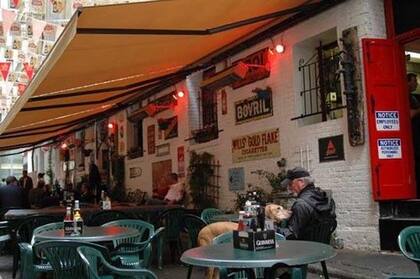 En el Irish Bank se lleva a cabo una fiesta irlandesa cada 17 de marzo