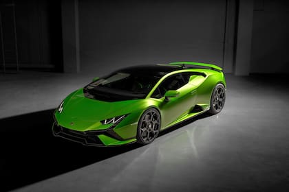 En el Lamborghini Huracán Tecnica se mejoró el downforce y se redujo la resistencia aerodinámica